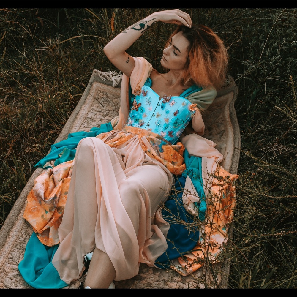 Meet your Posher, Abigail